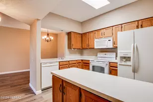 1429 W De Nada, Green Valley, AZ 85622 - Photo 5