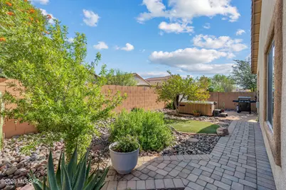 9676 N Deimos Drive, Tucson, AZ 85743 - Photo 31