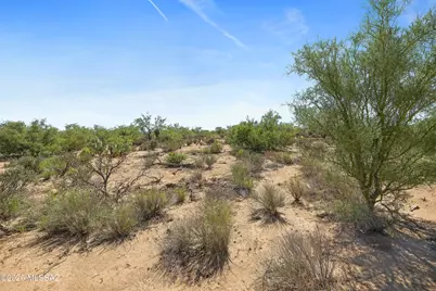 8740 S Sandario Road, Tucson, AZ 85736 - Photo 11