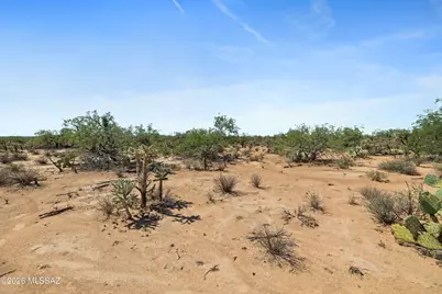 8740 S Sandario Road, Tucson, AZ 85736 - Photo 9