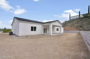 935 W Mariopsa Hills Dr, Nogales, AZ 85621 - Photo 35