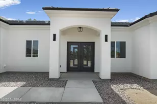 935 W Mariopsa Hills Dr, Nogales, AZ 85621 - Photo 7