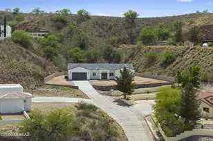 935 W Mariopsa Hills Dr, Nogales, AZ 85621 - Photo 3