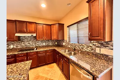 1271 W Varese Way, Oro Valley, AZ 85755 - Photo 9