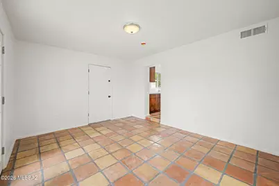 2850 E 19th Street, Tucson, AZ 85716 - Photo 9