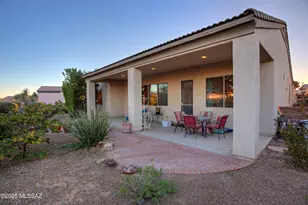 56 N Cape Royal Dr, Green Valley, AZ 85614 - Photo 31