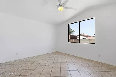 6574 W Blythe Place, Tucson, AZ 85743 - Photo 15