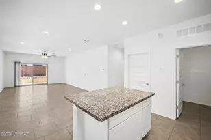 12487 W Lilliston Way, Marana, AZ 85653 - Photo 19