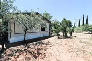 1917 N Montana Rd, Dragoon, AZ 85609 - Photo 9