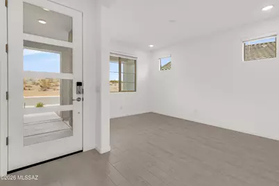 5642 W Carillon Ridge Lane, Marana, AZ 85743 - Photo 11