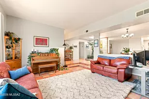 4961 W Placita De Los Vientos, Tucson, AZ 85745 - Photo 17
