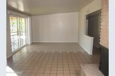 2109 S Camino Seco, Tucson, AZ 85710 - Photo 5