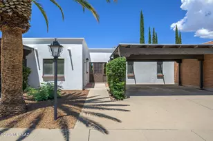 426 W Esperanza Blvd, Green Valley, AZ 85614 - Photo 1