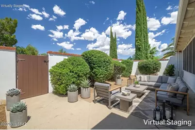 426 W Esperanza Boulevard, Green Valley, AZ 85614 - Photo 17