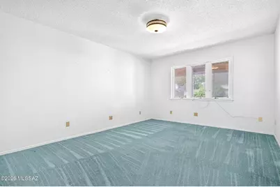 426 W Esperanza Boulevard, Green Valley, AZ 85614 - Photo 15