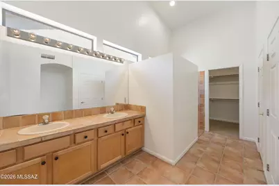 39020 S Moonwood Drive, Saddlebrooke, AZ 85739 - Photo 27