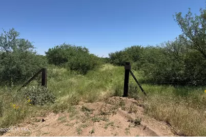 .84 Acres Berry Road #17, Cochise, AZ 85606 - Photo 1