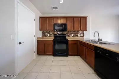 6560 S Meadow Fescue Drive, Tucson, AZ 85756 - Photo 11