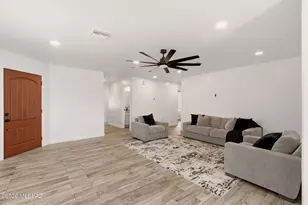 1552 Pinguinos Ct, Rio Rico, AZ 85648 - Photo 7
