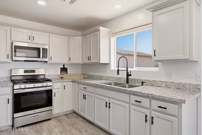 1552 Pinguinos Court, Rio Rico, AZ 85648 - Photo 11