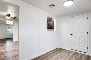 3550 E 32nd St, Tucson, AZ 85713 - Photo 25