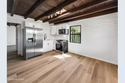 720 W Paris Promenade, Tucson, AZ 85705 - Photo 11