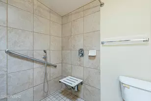 7324 E Random Ridge Dr, Tucson, AZ 85710 - Photo 17