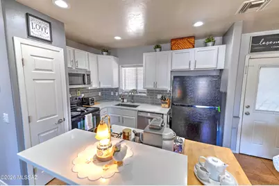 5146 E 27th Street, Tucson, AZ 85711 - Photo 7