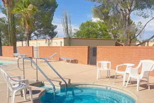 105 W Calle Del Ano, Green Valley, AZ 85614 - Photo 13