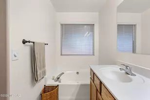 3673 W Camino De Talia, Tucson, AZ 85741 - Photo 17