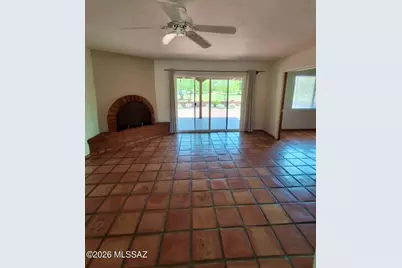 125 E Los Arcos, Green Valley, AZ 85614 - Photo 3