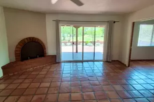 125 E Los Arcos, Green Valley, AZ 85614 - Photo 3