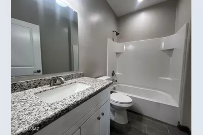 802 E 35th Street #1, Tucson, AZ 85713 - Photo 7