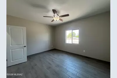 802 E 35th Street #1, Tucson, AZ 85713 - Photo 9
