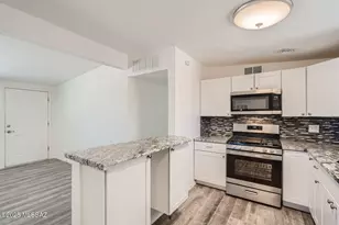 6656 E Calle Cappela, Tucson, AZ 85710 - Photo 13