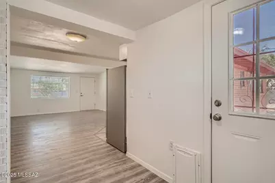 6656 E Calle Cappela, Tucson, AZ 85710 - Photo 9