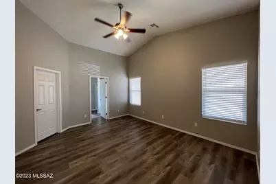 7478 W Mission View Place, Tucson, AZ 85743 - Photo 3
