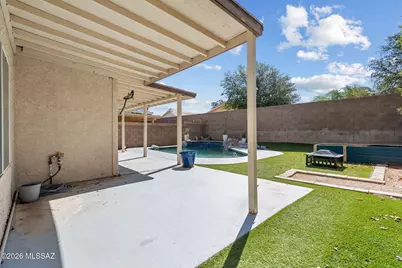 8017 S Wild Primrose Avenue, Tucson, AZ 85747 - Photo 15