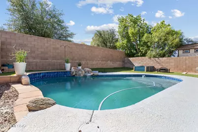 8017 S Wild Primrose Avenue, Tucson, AZ 85747 - Photo 19