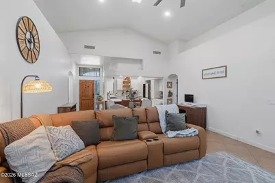 1352 W Hopbush Way, Tucson, AZ 85704 - Photo 11