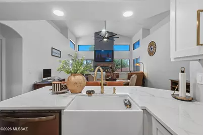 1352 W Hopbush Way, Tucson, AZ 85704 - Photo 19