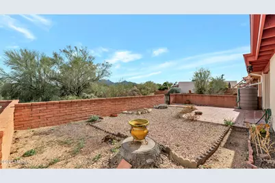 338 N Calle Del Chancero, Green Valley, AZ 85614 - Photo 29