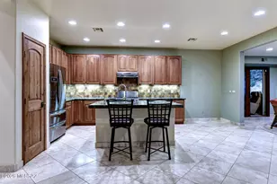 4318 N Sunset Cliff Dr, Tucson, AZ 85750 - Photo 9