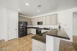 8 E Adytum Pl, Vail, AZ 85641 - Photo 13