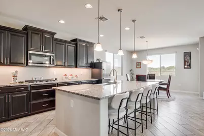 10956 N Gemma Avenue, Oro Valley, AZ 85742 - Photo 9