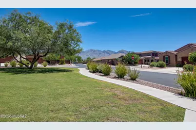 10956 N Gemma Avenue, Oro Valley, AZ 85742 - Photo 7