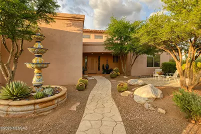 1012 E Baldy Spring Place, Green Valley, AZ 85614 - Photo 3