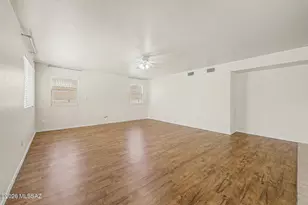 10136 E Axe Handle Ct, Tucson, AZ 85748 - Photo 7