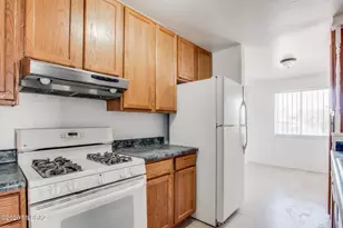 872 W Glenn St, Tucson, AZ 85705 - Photo 3