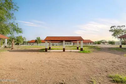 4101 N Bear Canyon Road, Tucson, AZ 85749 - Photo 23
